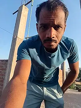 Snapshot of daddyishere102 chatting on 10, 4, 2026 daddyishere102 online show from 10, 4, 2026