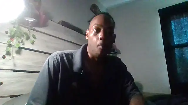 Snapshot of zdaddymm chatting on 15, 7, 2026 zdaddymm online show from 15, 7, 2026