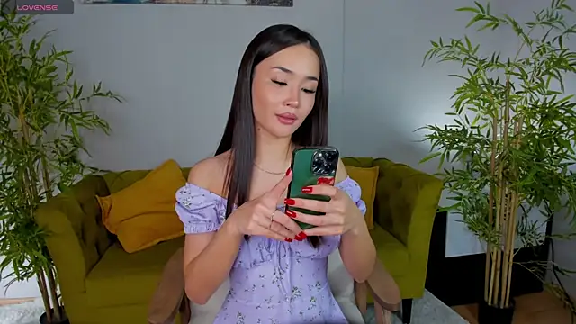 Snapshot of Riddle_Lay chatting on 26, 5, 2026 Riddle Lay online show from 26, 5, 2026