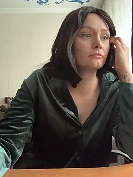 Snapshot of Ann_Hunt chatting on 14, 4, 2026 Ann Hunt online show from 14, 4, 2026