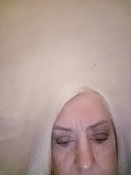 Julia20X online show from 9, 4, 2026