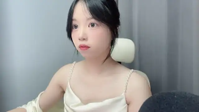 Xiaoqing00 online show from 16, 5, 2026