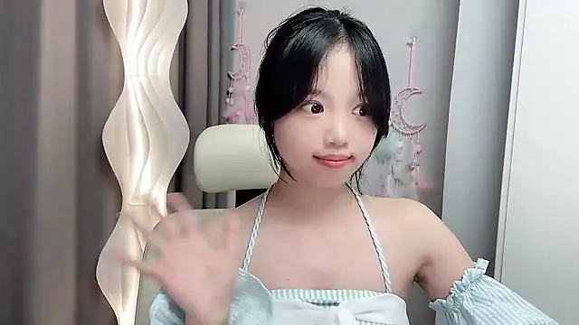 Xiaoqing00 online show from 22, 5, 2026