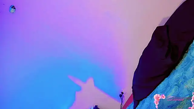 Tania Baker online show from 10, 4, 2026