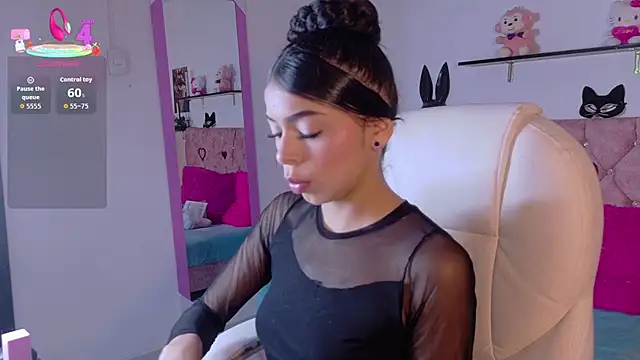 VelinaHoney online show from 29, 4, 2026