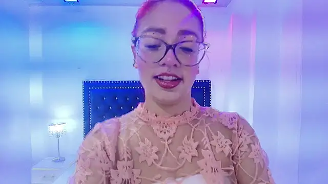 Snapshot of Amelie_adams chatting on 26, 4, 2026 Amelie adams online show from 26, 4, 2026