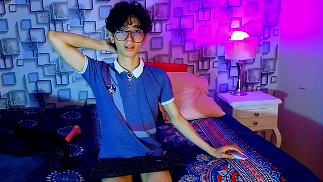 Snapshot of Twink_Sebas7 chatting on 23, 4, 2026 Twink Sebas7 online show from 23, 4, 2026