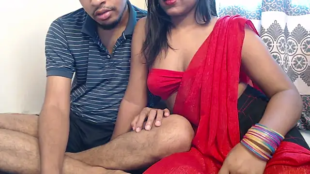 VelvetCoupleLive online show from 5, 5, 2026
