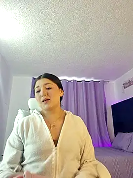 Snapshot of Celestee_21 chatting on 7, 6, 2026 Celestee 21 online show from 7, 6, 2026