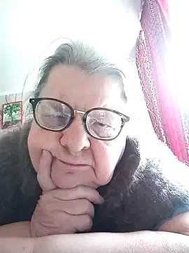 Snapshot of MartaMia68 chatting on 17, 4, 2026 MartaMia68 online show from 17, 4, 2026