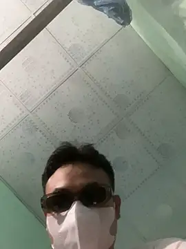 Snapshot of concuhonggg chatting on 9, 4, 2026 concuhonggg online show from 9, 4, 2026