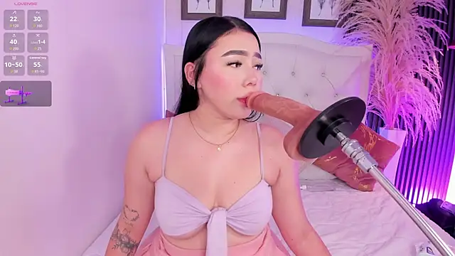 Snapshot of kitty_bluuee chatting on 16, 4, 2026 kitty bluuee online show from 16, 4, 2026
