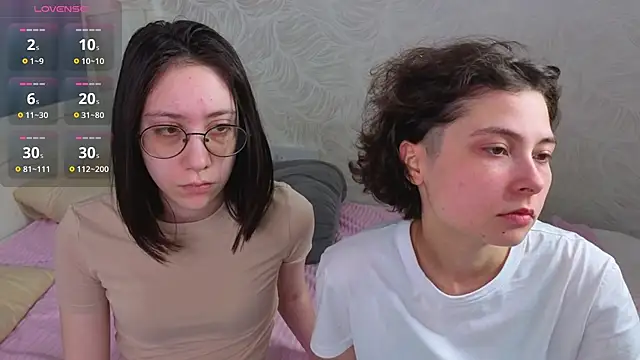 Snapshot of AllisonKierce chatting on 20, 5, 2026 AllisonKierce online show from 20, 5, 2026