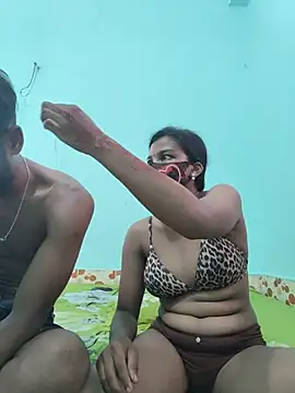 Hot-Couple4 online show from 3, 6, 2026