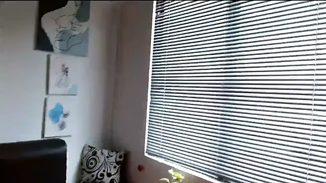 Snapshot of alisonnturbay chatting on 2, 5, 2026 alisonnturbay online show from 2, 5, 2026