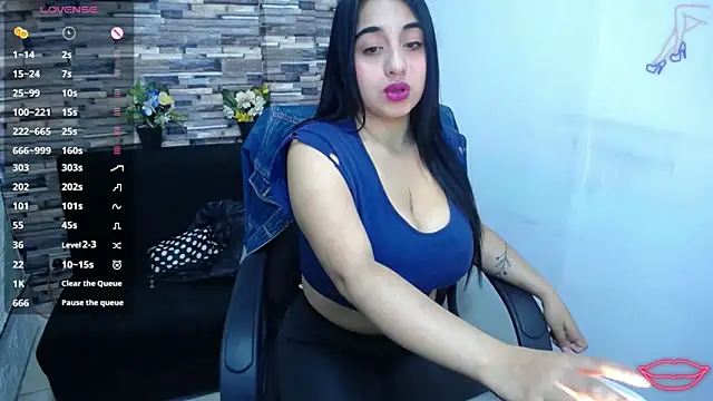 Snapshot of miaboobss chatting on 24, 5, 2026 miaboobss online show from 24, 5, 2026