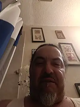 Snapshot of MrBustNut2026 chatting on 13, 6, 2026 MrBustNut2026 online show from 13, 6, 2026