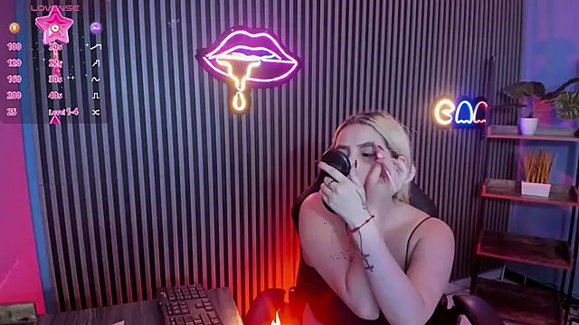 Aliss Taylor1 online show from 3, 6, 2026