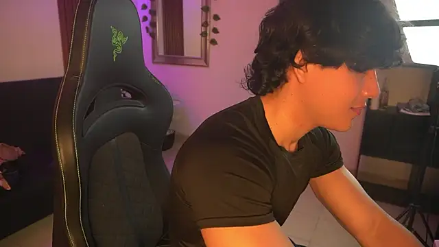 Snapshot of dante_muscle chatting on 14, 4, 2026 dante muscle online show from 14, 4, 2026