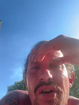 youngwildfreee online show from 18, 4, 2026