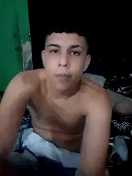 Snapshot of Jacobb_hott96 chatting on 13, 5, 2026 Jacobb hott96 online show from 13, 5, 2026