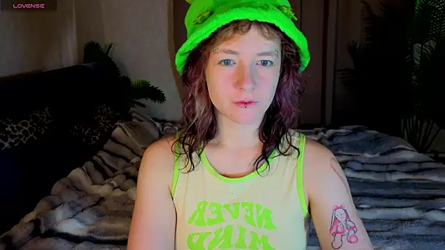 Ricki Bloom online show from 15, 7, 2026