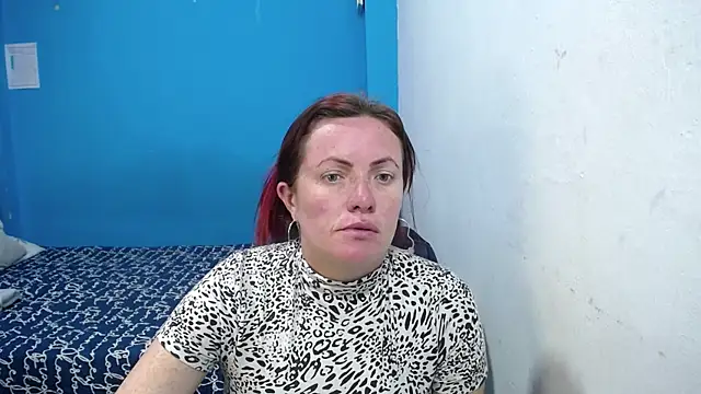 carolinhe26 online show from 18, 7, 2026
