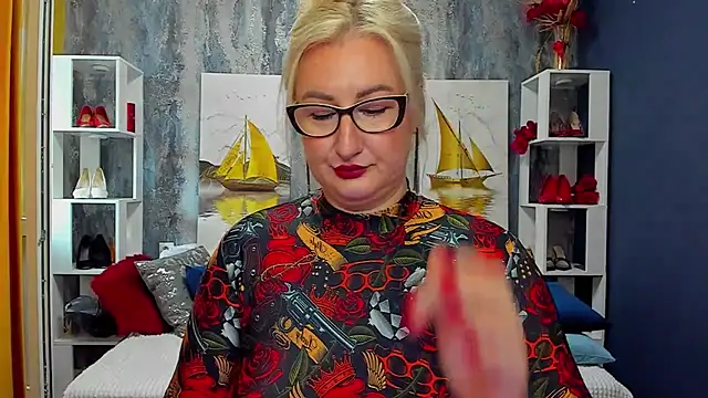 Snapshot of DianaFrances chatting on 23, 4, 2026 DianaFrances online show from 23, 4, 2026