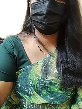 Snapshot of Stephaniee27 chatting on 24, 6, 2026 Stephaniee27 online show from 24, 6, 2026