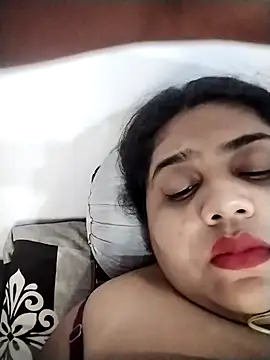 hotsilk21 online show from 19, 4, 2026