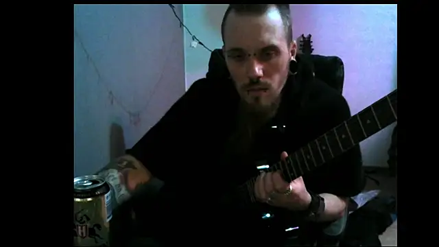 Snapshot of THatRandomMetalHead chatting on 17, 4, 2026 THatRandomMetalHead online show from 17, 4, 2026