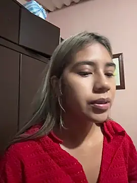 Snapshot of Kimmiebellarie chatting on 18, 4, 2026 Kimmiebellarie online show from 18, 4, 2026