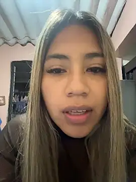 Snapshot of Kimmiebellarie chatting on 19, 6, 2026 Kimmiebellarie online show from 19, 6, 2026