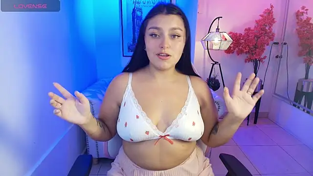 Snapshot of Selene_blake chatting on 14, 4, 2026 Selene blake online show from 14, 4, 2026