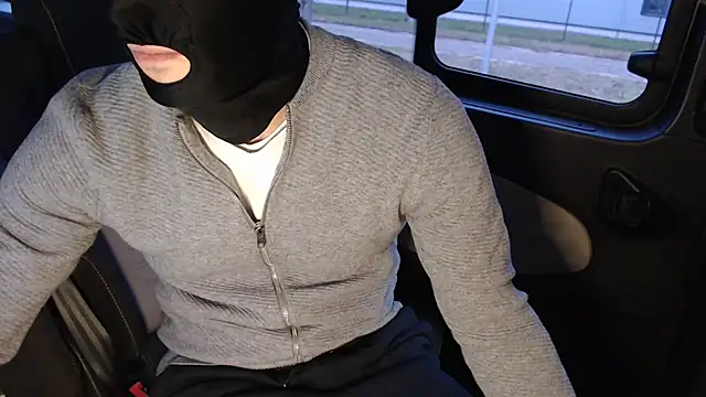 Snapshot of SamExhEd99 chatting on 1, 3, 2025 SamExhEd99 online show from 1, 3, 2025