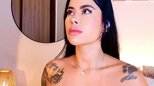 KimberlyWalton online show from 19, 7, 2026