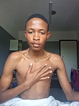 youngAndReckles online show from 11, 4, 2026