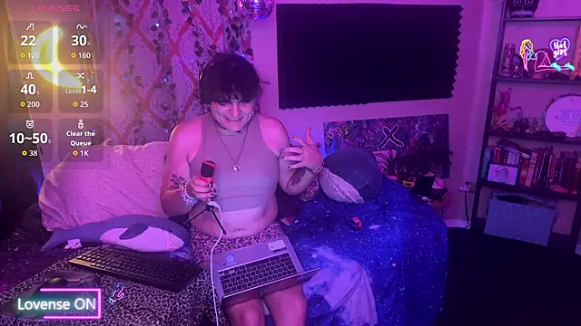 lobotomyprincess online show from 24, 4, 2026