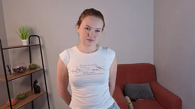 Kira Lemos online show from 12, 6, 2026