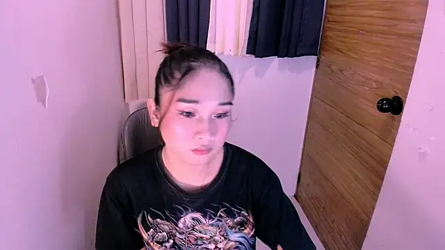 hugecock cali online show from 3, 6, 2026