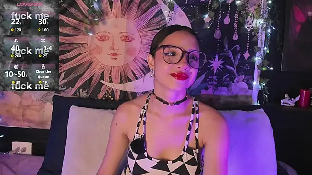 Snapshot of LaxiViolet chatting on 1, 8, 2026 LaxiViolet online show from 1, 8, 2026