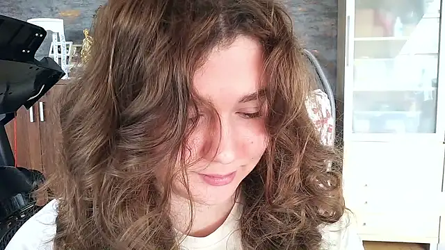 AmeliFoxi online show from 26, 4, 2026