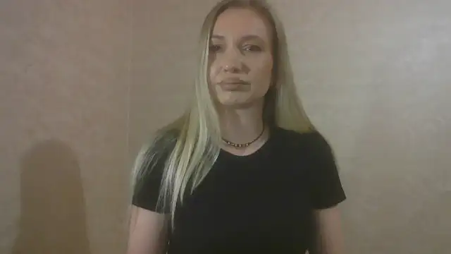 Snapshot of NoirEnigma chatting on 14, 4, 2026 NoirEnigma online show from 14, 4, 2026