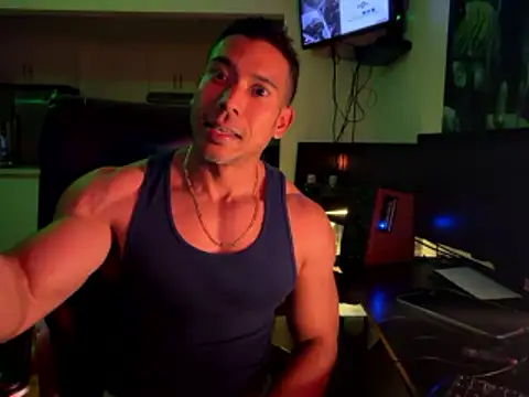 Snapshot of smoothripz chatting on 13, 4, 2026 smoothripz online show from 13, 4, 2026