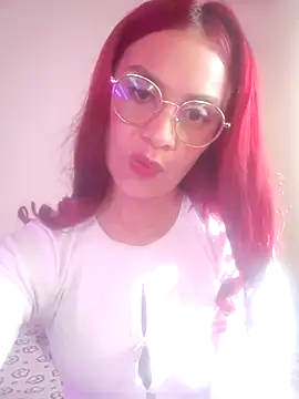 tinny emiily online show from 22, 4, 2026