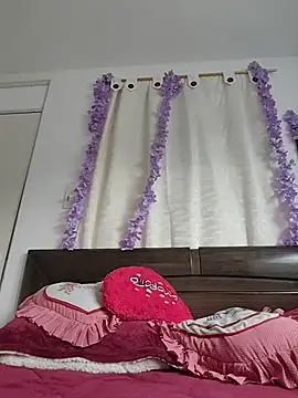 LuluDream online show from 18, 7, 2026