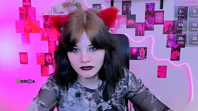 Snapshot of nikki_kiss_ chatting on 14, 5, 2026 nikki kiss online show from 14, 5, 2026