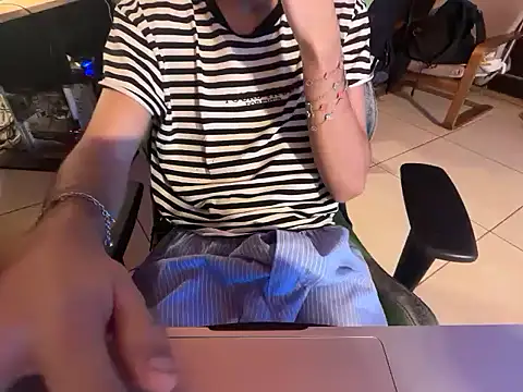 franchu19cm online show from 16, 4, 2026