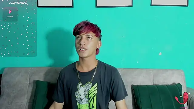 Snapshot of IhanKing chatting on 25, 6, 2026 IhanKing online show from 25, 6, 2026