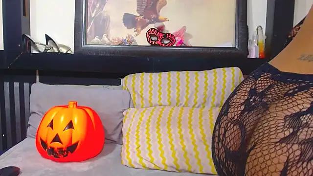 YoungBarbiexx online show from 12, 6, 2026